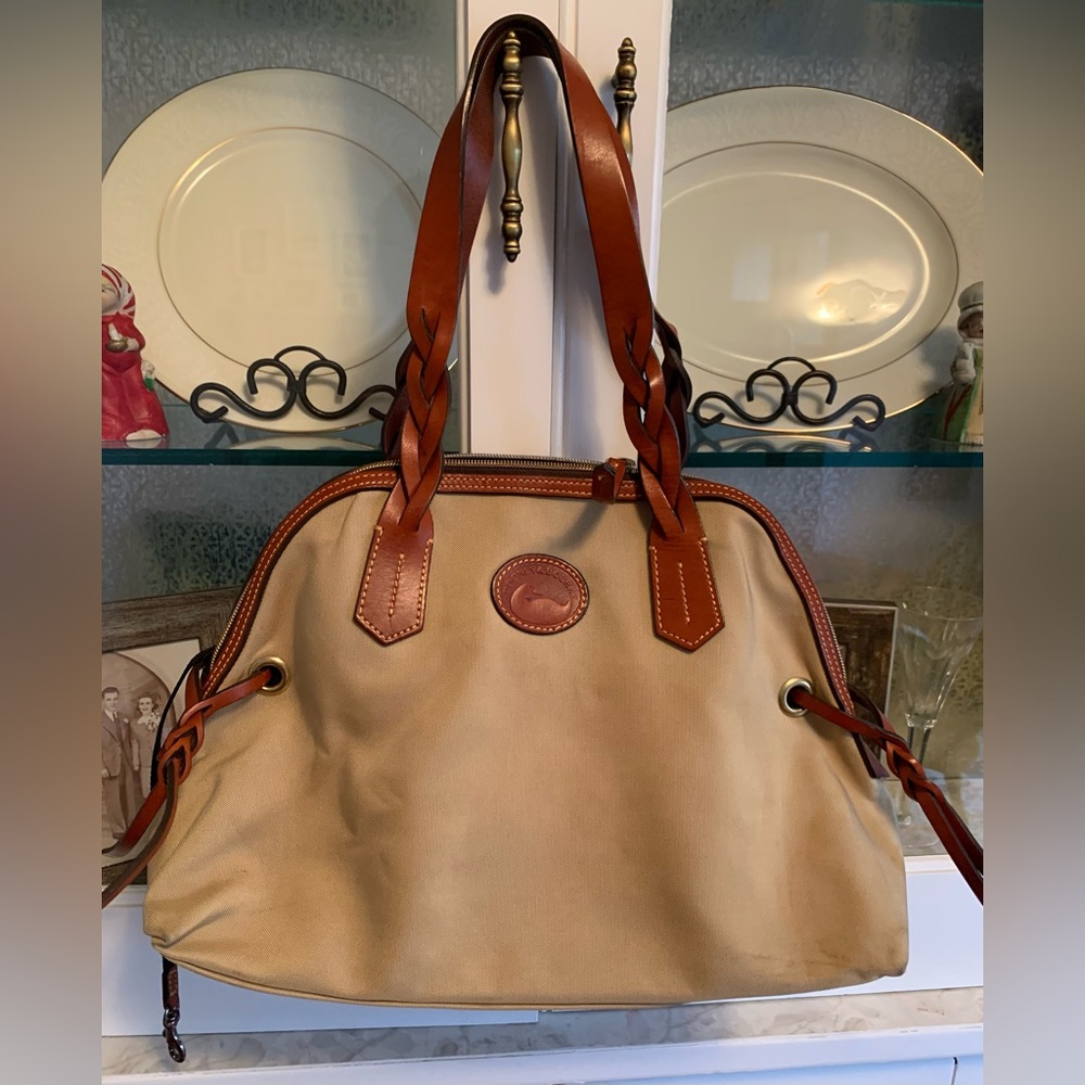 Vtg Dooney & Bourke Domed Satchel
